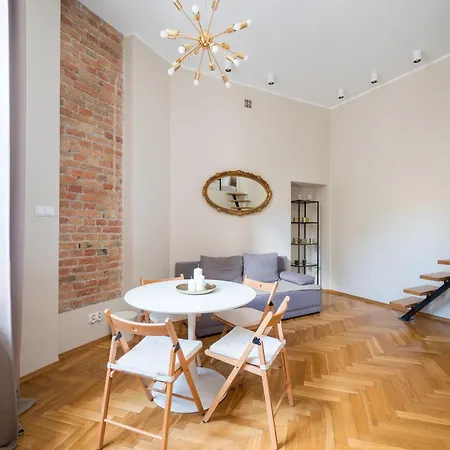 Ogrod Saski With Mezzanine Warsaw